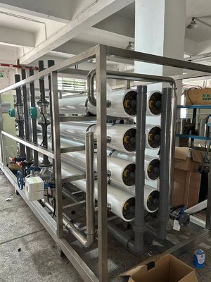 Giá tốt. Tỷ lệ từ chối muối cao Nhà máy thẩm thấu ngược nước muối 30m3/giờ Công suất trực tuyến