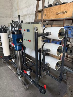 Giá tốt. Hệ thống RO thương mại 6000LPH cho lọc nước lỗ khoan trực tuyến