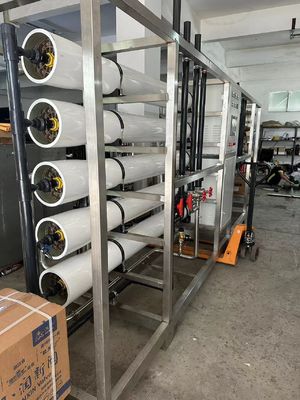 Giá tốt. Máy trừ sâu tia UV Hệ thống RO nước muối 150-300 Psi Đánh giá áp suất trực tuyến