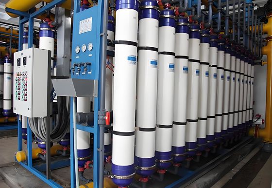 Giá tốt. SS304 / PVC hệ thống nước uống siêu lọc cho các ứng dụng công nghiệp trực tuyến