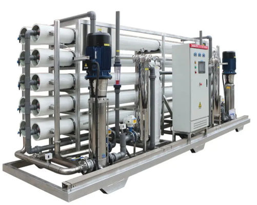 Giá tốt. Tỷ lệ từ chối muối 98% Hệ thống RO nước muối với 500-10000 Ppm Tds nước cung cấp và tỷ lệ khôi phục 50-75% trực tuyến