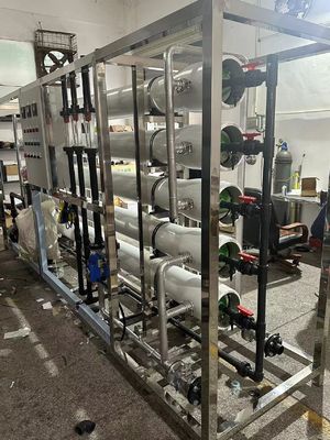 Giá tốt. Siemens PLC Industrial RO System 500-1000 m3/ngày với màng Toray trực tuyến