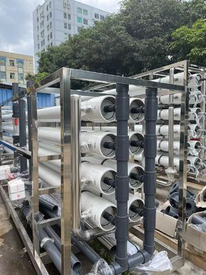 Giá tốt. Đầu ra 5 giai đoạn hệ thống RO nước thành phố 150-300 PSI Trong nguồn cung cấp điện 380/440V trực tuyến